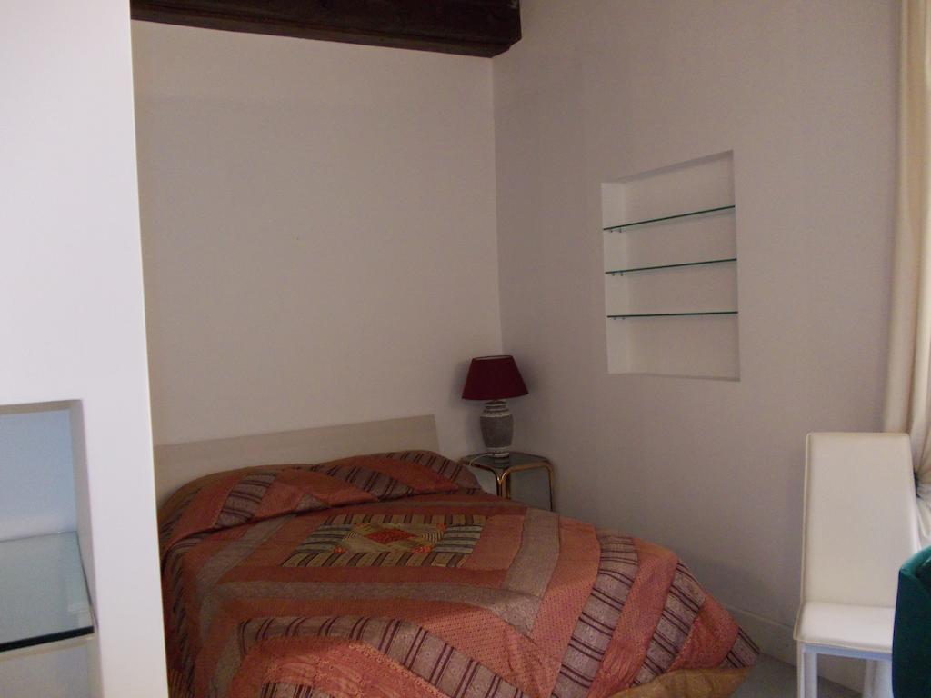 La Casa Di Piero Al Borgo Pio * Rome