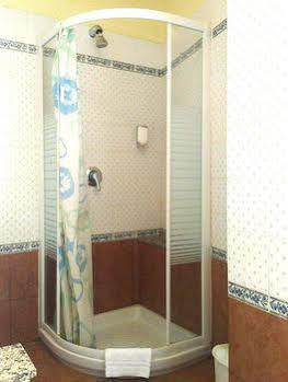 La Casa Di Piero Al Borgo Pio Apartment Rome